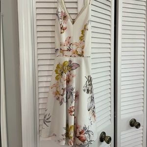 floral lace back dress